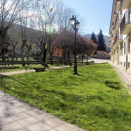 Apartamento Pet Friendly En Ezcaray, Con Piscina Esterno foto
